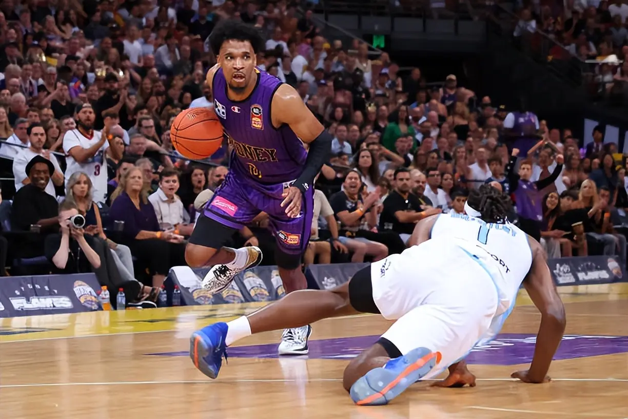 出现在CB, 点的球员 出现在CB, 点的球员